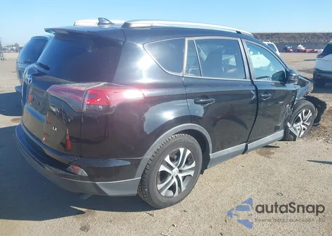 2016 Toyota Rav4 Le z USA, uszkodzony, nr VIN 2T3ZFREV9GW245352